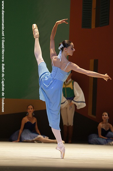 paola pagano dans la variation de l'aube de coppelia