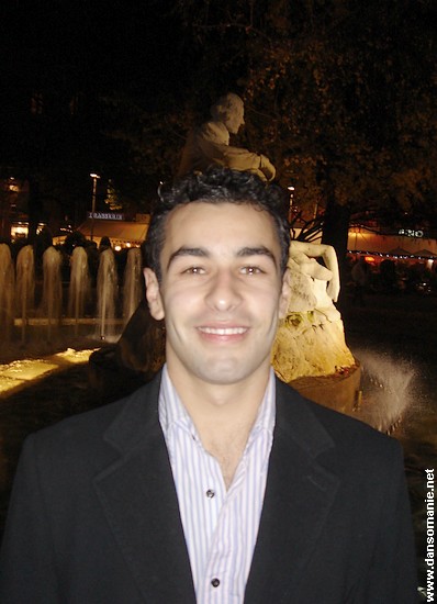 davit galsttyan sur la place du capitole