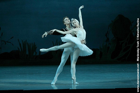 mikhai kaniskin et viktoria tereshkina dans le lac des cygnes