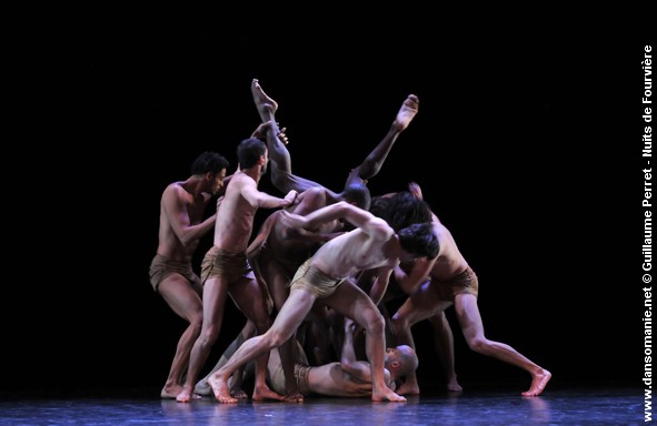 nacho duato compania nacional de danza nuits de fourviere 2008