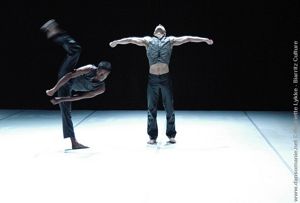 shadowland par le dansk danse teater